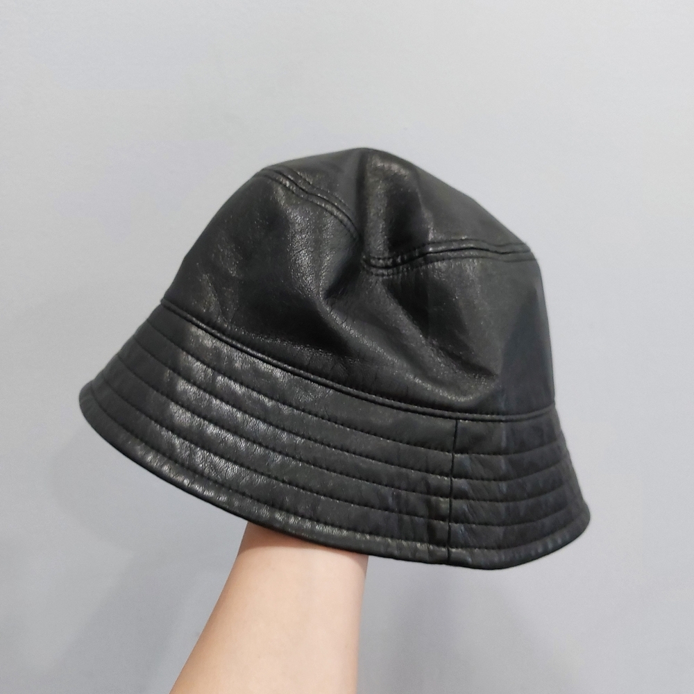 Aritzia Babaton Sandra Bucket Hat Faux Leather Black